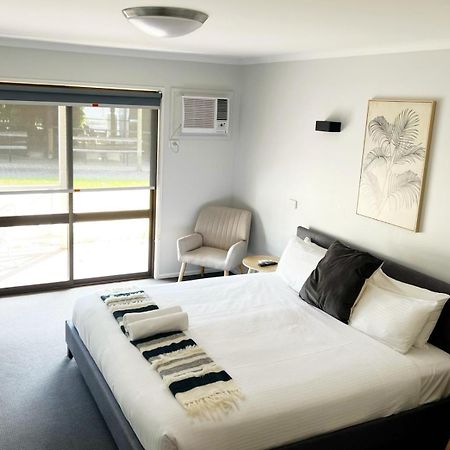 Lake Hume Resort Екстериор снимка