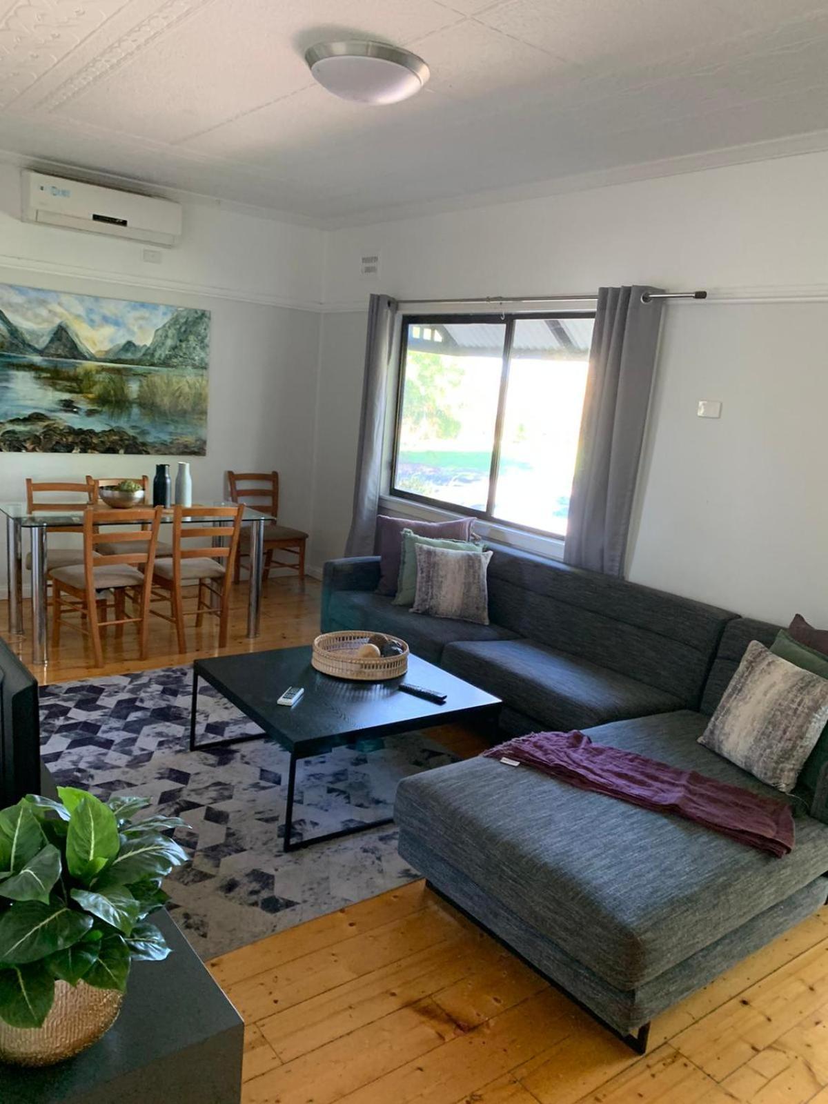 Lake Hume Resort Екстериор снимка