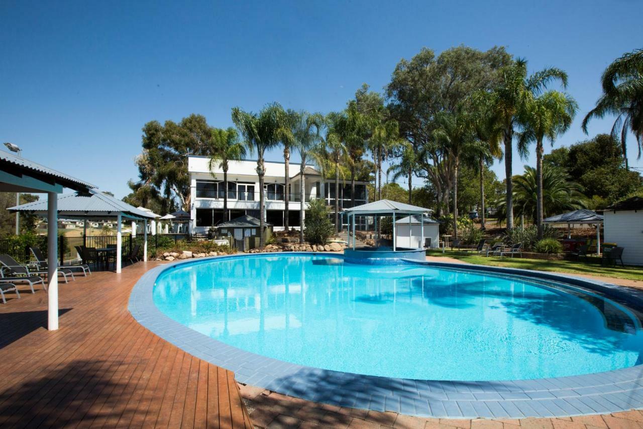 Lake Hume Resort Екстериор снимка